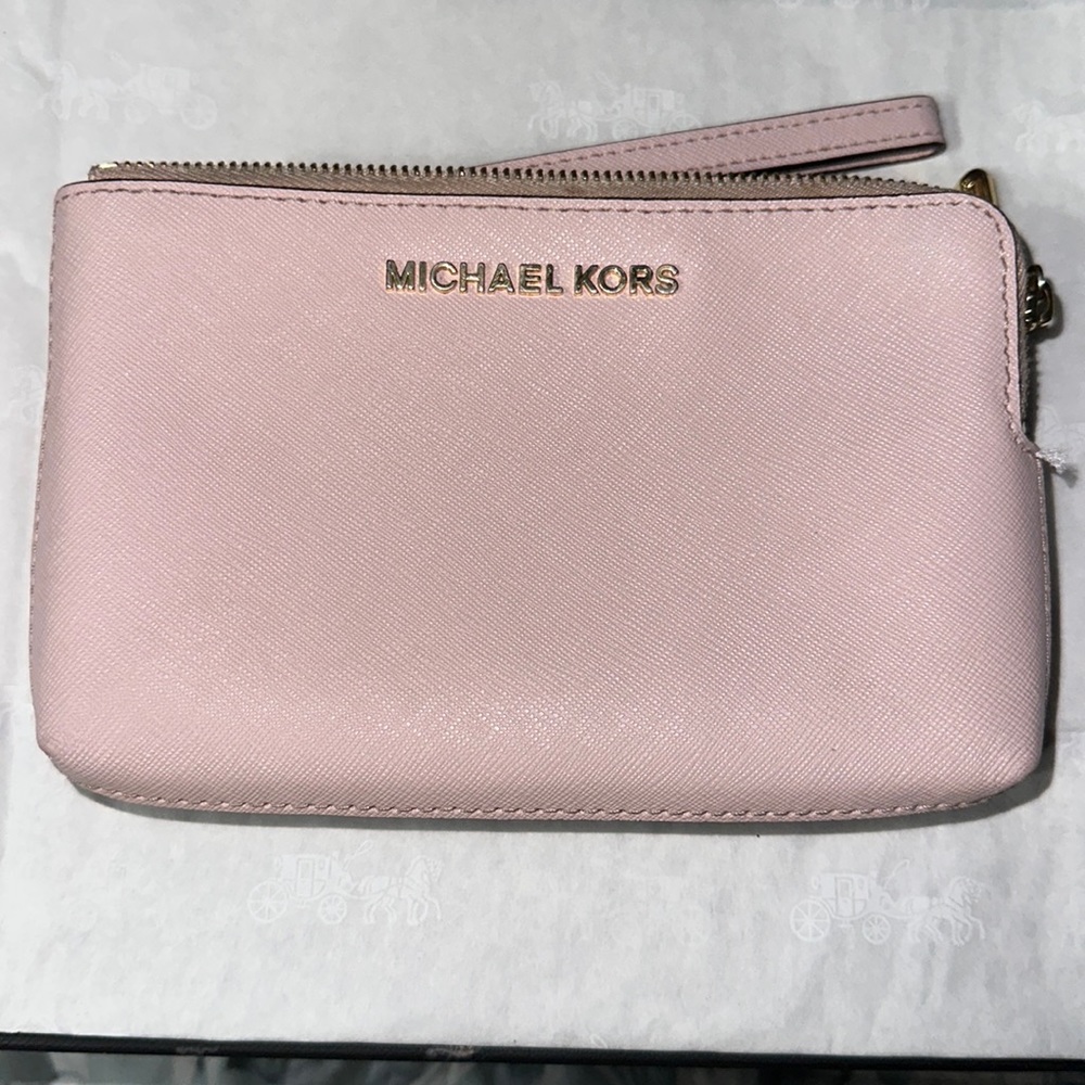 Michael Kors pink bag